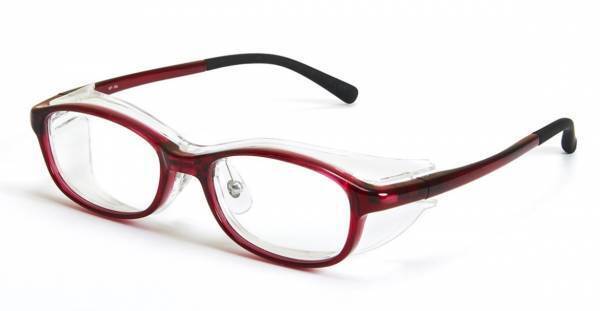 フードの着脱が可能な花粉対策メガネ 全国のパリミキで発売中