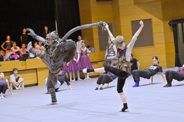 バレエ「えんとつ町のプペル」 「自信をもって『素晴らしい！』と全員で叫べる作品」 出演者らのコメントが到着！通し稽古レポート