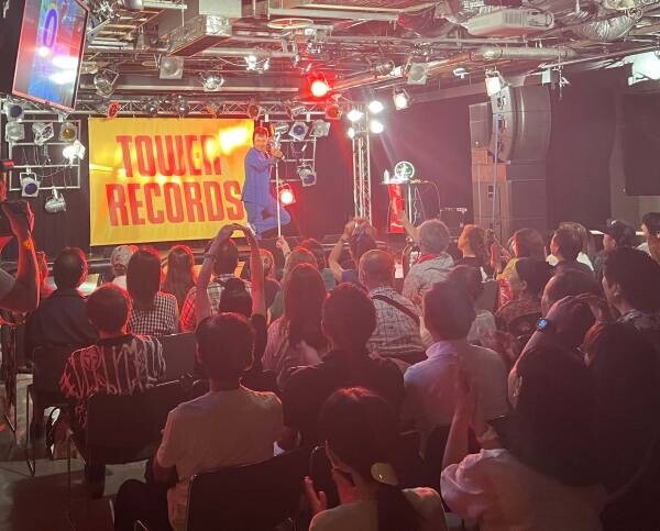 TikTok総再生数3800万回！還暦オヤジのロックンローラー 坂本つとむが渋谷でライブ開催！