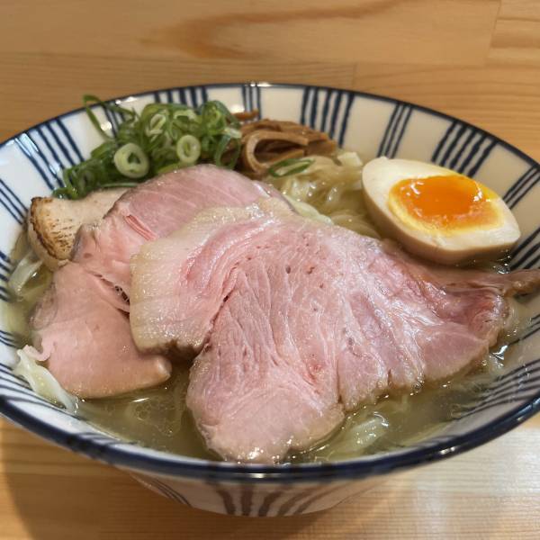 新たなる一歩！元アニメ監督が本格的に挑むラーメンの世界！  「らぁ麺秀登」が実店舗として再びオープン