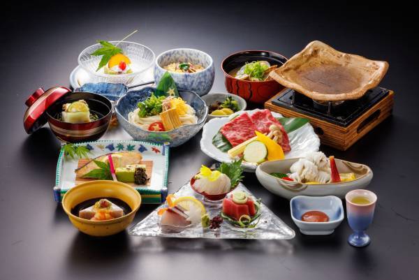 ＜島根県・津和野町＞と＜広島県・竹原市＞の温泉旅館がコラボ 「両方泊まってお得！キャンペーン」開催　2023年6月29日～12月31日