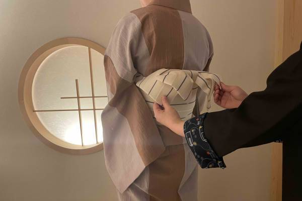 【界 長門】1日2組限定 川床テラスの貸切り空間で夜桜鑑賞 「夜桜川床花見」を開催～浴衣でスイーツを楽しみながら贅沢なお花見を体感～｜2023年3月26日〜4月9日