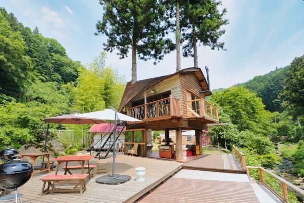 【4月1日OPEN】親子連れ・ファミリーで楽しめる室内キッズスペースが誕生！雨の日でも安心してアウトドアを楽しめます♪