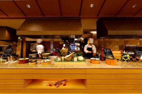 【宮城県・一の坊リゾート】安心、高品質な食材を求めて「Meet-Up TOHOKU ソト活 一の坊™️」～生産者訪問で料理長が地域の食材や生産者のこだわりを発掘～