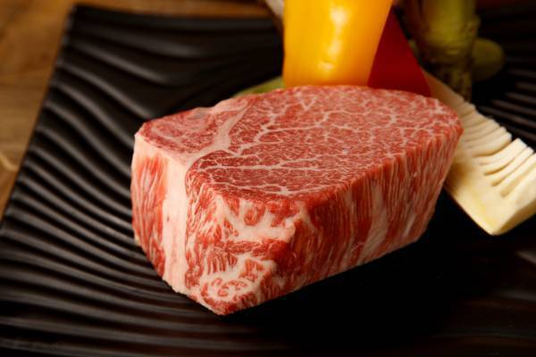 【宮城県・一の坊リゾート】安心、高品質な食材を求めて「Meet-Up TOHOKU ソト活 一の坊™️」～生産者訪問で料理長が地域の食材や生産者のこだわりを発掘～