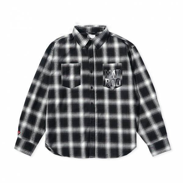 格闘家・皇治選手プロデュース『MADBRO』（マッドブロ）より王道カジュアルを大胆に着こなす「チェックシャツ」が登場！