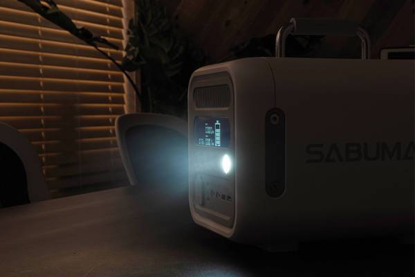【コンパクトなのにパワフル】SABUMAポータブル電源 S600の先行予約を3月上旬から開始！