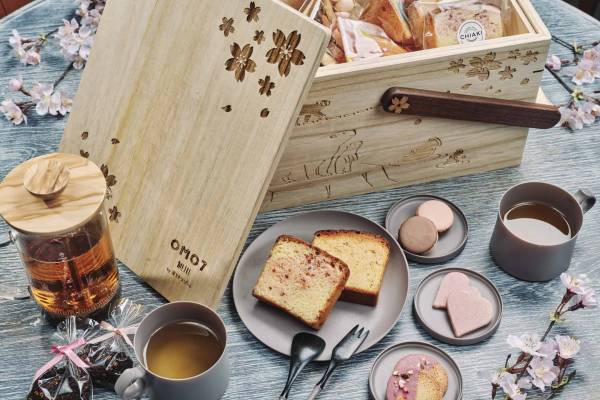 【OMO7旭川】花粉症の人も楽しめるインドアで花見が登場！満開の桜の下で、ご近所スイーツと紅茶を楽しめる「OMO エゾヤマザクラカフェ」開催～雨も寒さも関係なし！いつでも満開の桜でお出迎え～｜期間：2023年4月1日〜5月31日