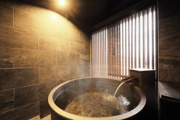 ホテル再生による地方創生モデル第一号 「ゆとりろ津和野」オープニングセレモニー挙行