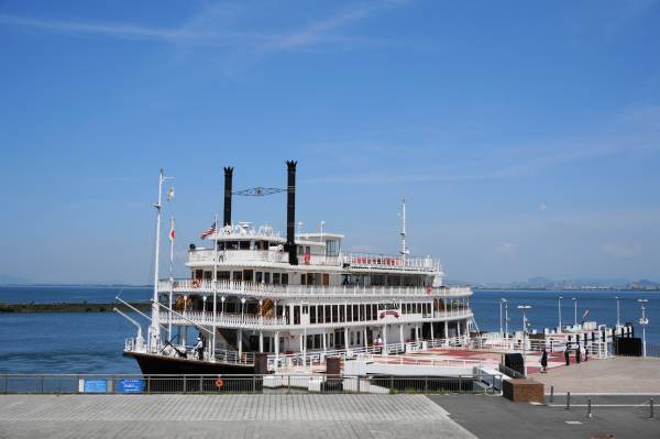 びわ湖の外輪船ミシガンでゴールデンウィークを楽しもう！ミシガンクルーズGW情報をお知らせします。
