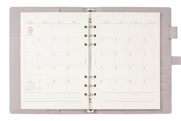 高級感のある柔らかな風合いのシュリンク調PUレザー使用 “petal” 2024年 新作綴じ手帳/システム手帳が登場【GRAMAS Cultivate】