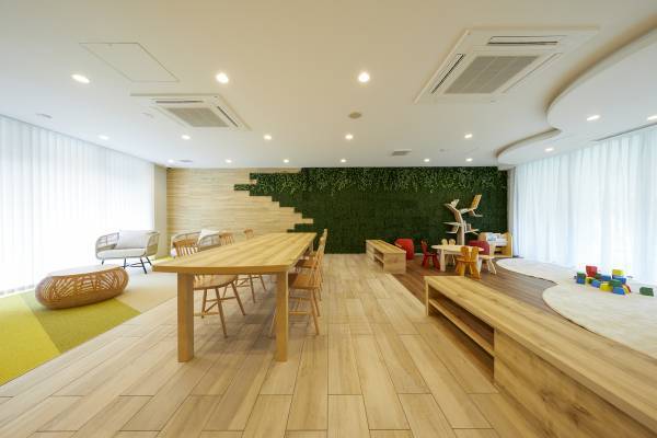 2023年度グッドデザイン賞受賞！ 「ローレルスクエアOSAKA LINK（大阪市東淀川区）」