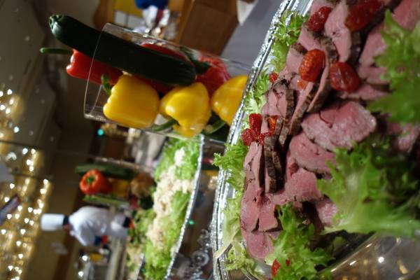 【西明石ホテルキャッスルプラザ】人気のお正月バイキングが4年ぶりに復活！縁日コーナーや餅つき大会などイベント盛りだくさん、新春を祝う多彩な料理でおもてなし