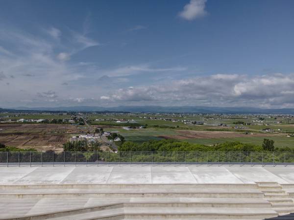 【北海道 東川町】保養施設「キトウシの森きとろん」 7月20日から町民向けプレオープン！