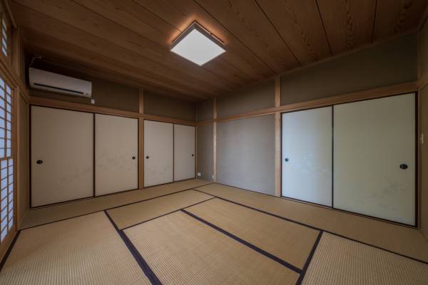 自然美と和の風情が融合した温泉付和風貸別荘「スイートヴィラ 熱海桃山」9月15日開業