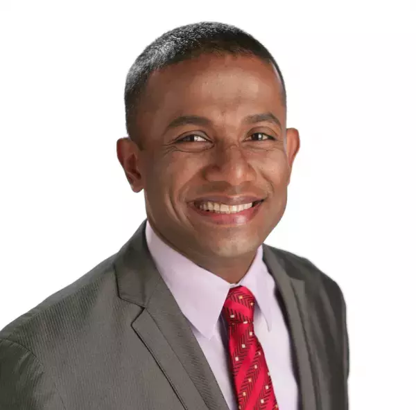 「日本で接客、外国人風に対して無条件に『ハロー』『サンキュー』『英語メニュー』必要か？」Surfvoteで投票開始