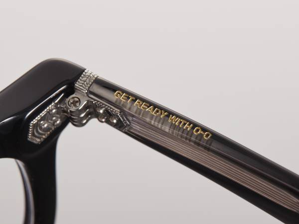 「Zoff｜UNITED ARROWS」から旬と個性を磨いた新作メガネフレームが登場 貝殻のシェルパットや微細な彫金加工入りの上質なデザイン