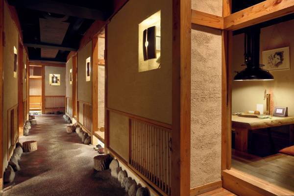 【仙台・花京院】ＧＷは簡単おもてなし・お手軽ホームパーティーにA5ランク仙台牛のステーキ重をテイクアウトで提供いたします。