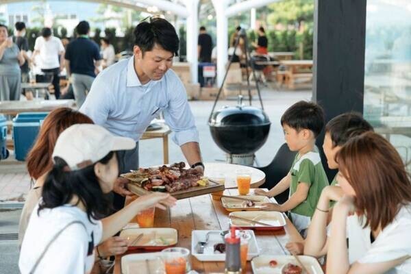 【BBQ＆Co】6月17日と18日に父の日イベント開催、1日10枚限定でワンポンドステーキを半額近い値段で提供！