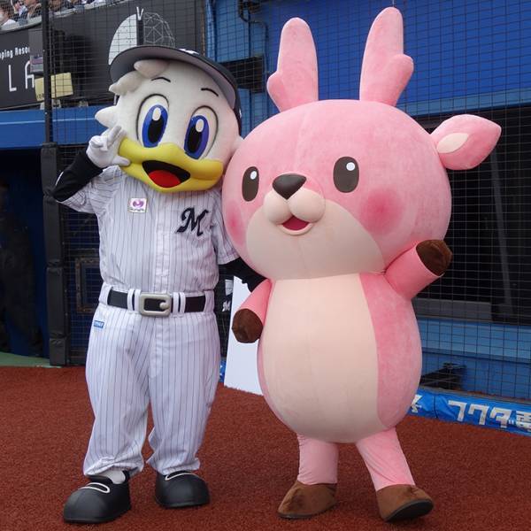 ファーストピッチに歌手・岡田奈々さん登場！『岩下の新生姜スペシャルナイター』を9月1日にZOZOマリンスタジアムで開催