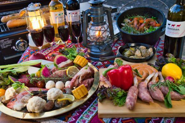 【開店１周年企画】オープンから1万人以上が来園したグランピング＆BBQ施設「ウッドデザインパークいちのみや-紡-」にて、春休みもGWもお得に楽しめるグランピングプラン予約開始