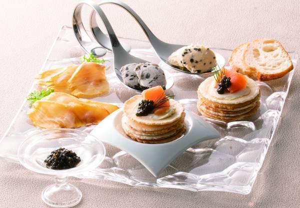 お中元ギフト5月18日（木） 店頭、オンラインショッピングで承りスタート