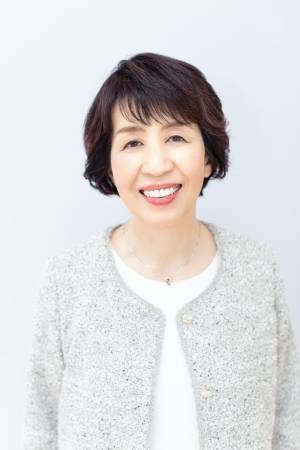 「アナ雪」の「ありのままで」への訳はどのようにして生まれたのか？ 　 特別講義「ミュージカル作品からみる日本語と英語」