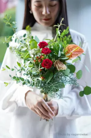 こころに残るトキのプラットフォーム『GOOPASS』×花と共にある明るく豊かな暮らしと文化を創造する『ジャパン・フラワー・コーポレーション』 コラボ企画第一弾『お花とカメラで彩る体験』提供開始