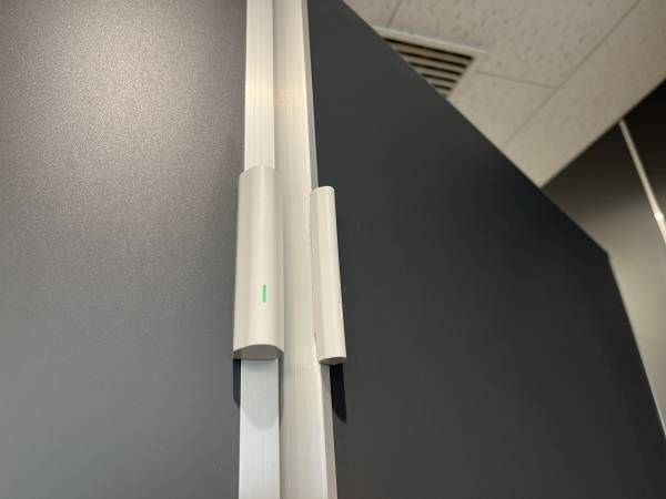 アクセルラボ、横浜市・相模鉄道とトイレの空き状況を スマホで確認できる実証実験を開始。【相模鉄道・アクセルラボ】