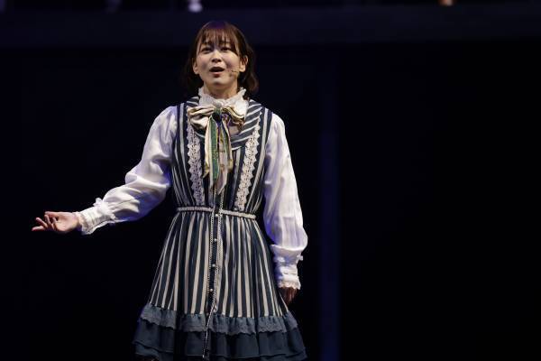 太田奈緒主演！舞台『十五少女漂流記』開幕！