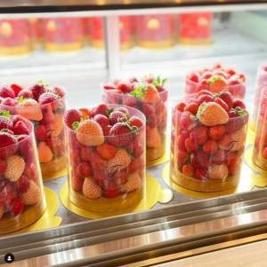 クリスマスにぴったり♪テレビで話題の崩して楽しい苺タルト『ごろごろいちご』をプレゼント！