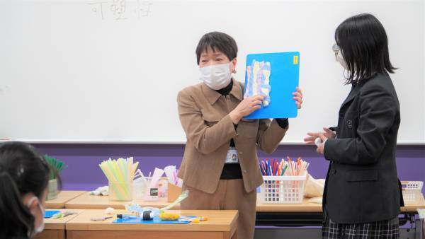 「大阪国際大学短期大学部幼児保育学科×自治体」連携　子育て支援イベント『わくわくランド』とキャリア教育イベント『子どもの目線で楽しく体験しよう』