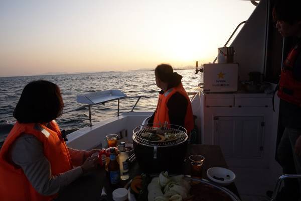 【江ノ島地域における事業告知】交通・観光連携型事業に採択され、神奈川県藤沢市の江ノ島地域にて新規クルージング事業を実施中！