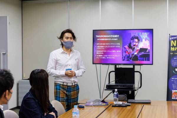 ニューヨークで開催、世界最大級のNFTイベント #NFTNYC2023 にTAKUROMANがゲストスピーカーとして参加