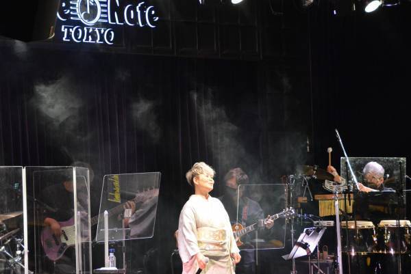 歌怪獣・島津亜矢　ジャズの殿堂「ブルーノート東京」で熱唱！