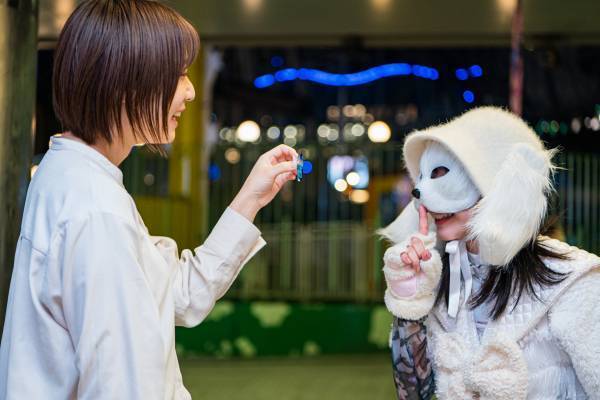 東京で完売が続出したSCRAPが仕掛けるイマーシブシアター 『黄昏のまほろば遊園地』がついに関西初上陸！