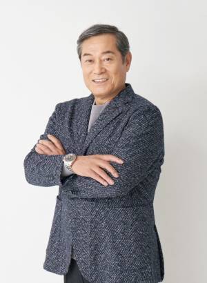 巻き肩・猫背対策し、理想の寝姿勢で良質な睡眠へと導く”こだわりの枕”　俳優 松平健プロデュース「雲のやすらぎ 健眠枕」