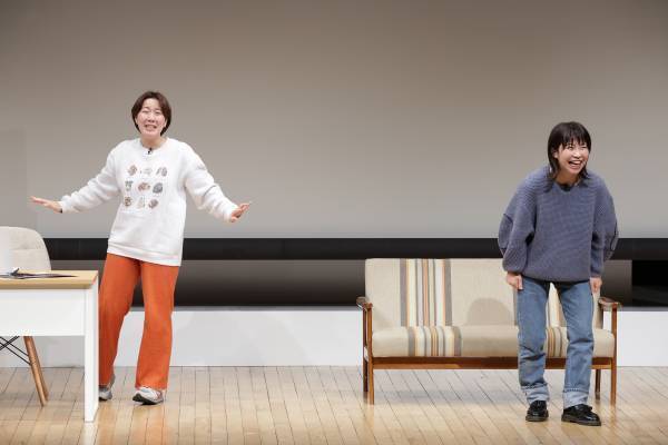 Aマッソライブ『滑稽』開幕！ 笑いと映像のコラボで魅せる独自の世界