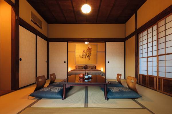 伝統建築にアートとデザインが融合した美術館のような貸別荘「スイートヴィラ キュレーション 熱海 須藤水園」が2/17に開業