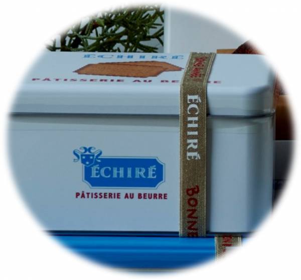 気持ちの伝わる贈り物をエシレから ÉCHIRÉ PÂTISSERIE AU BEURRE (エシレ・パティスリー オ ブール）「BONNE ANNÉE!!」シーズンスタート！