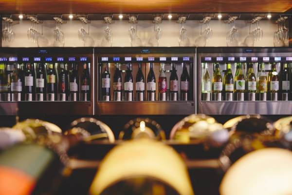 【リゾナーレ八ヶ岳】丸藤葡萄酒のワインに合わせた一夜限りのディナーを堪能するイベント「ルバイヤート　メーカーズディナー in リゾナーレ八ヶ岳 OTTO SETTE」開催｜2023年6月11日～1泊2日