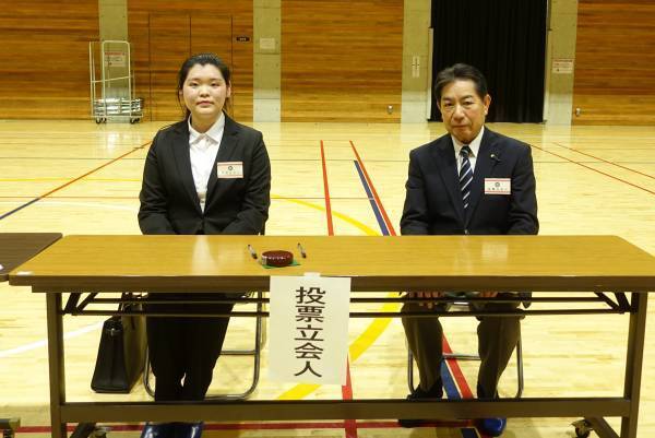 大阪国際大学の学生が第20回統一地方選挙「大阪府、守口市、門真市」の期日前投票立会人に協力