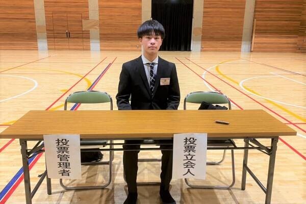 大阪国際大学の学生が第20回統一地方選挙「大阪府、守口市、門真市」の期日前投票立会人に協力