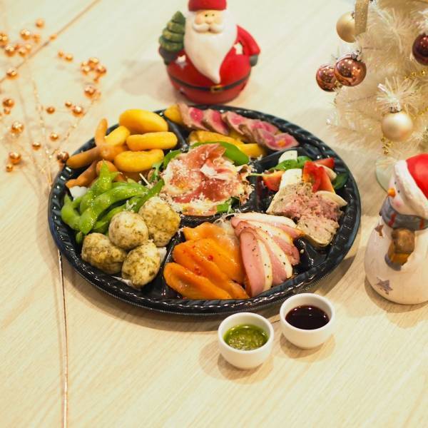 【西明石ホテルキャッスルプラザ】子育て中のママパパ注目！イタリアン「カンポフェリーチェ」でワクワク楽しいクリスマス体験