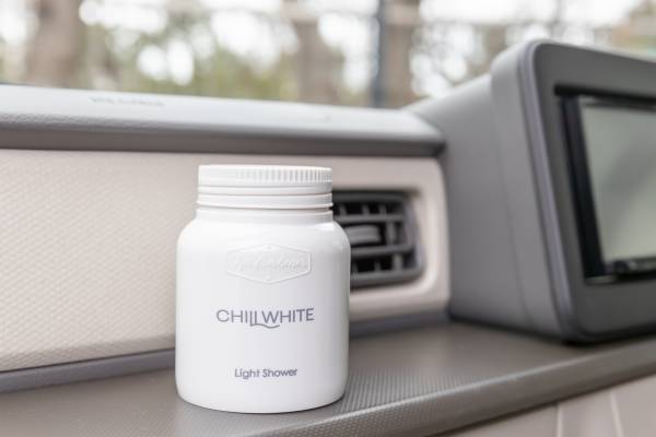 くるまにポピー♪でおなじみのダイヤケミカルより 「香りでくつろぐ車内空間」をコンセプトにした消臭芳香剤を発売！