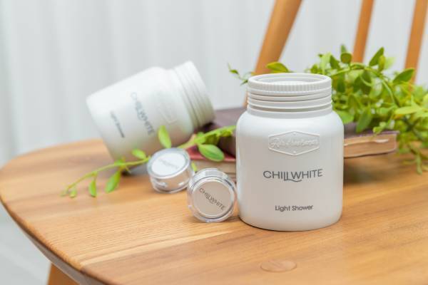 くるまにポピー♪でおなじみのダイヤケミカルより 「香りでくつろぐ車内空間」をコンセプトにした消臭芳香剤を発売！