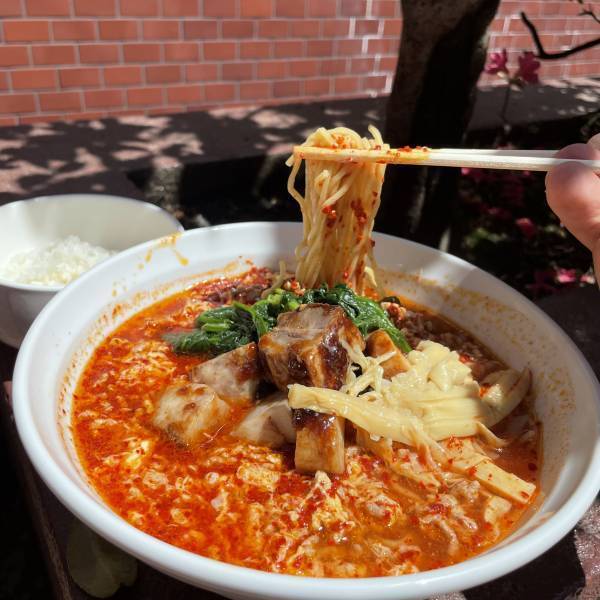 「川崎タンタンメンからから」が高円寺にオープン