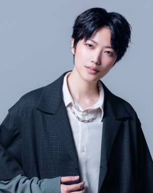 元宝塚宙組組長 寿つかさ退団後初舞台＆初主演。七海ひろき初プロデュース演劇企画、舞台「THE MONEY」の上演が決定