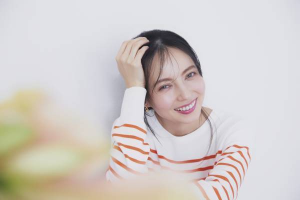 SHOO･LA･RUE（シューラルー） 2023年春夏キャンペーンモデルにベッキーさんを起用！