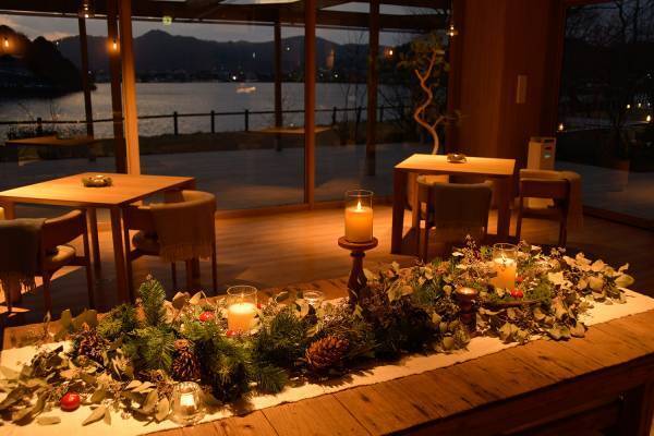 【キャンドル・ヒュッゲナイト】秋とクリスマスシーズン、２度の開催決定。京都府京丹後市「HOTEL＆湖邸 艸花 -SOKA-」